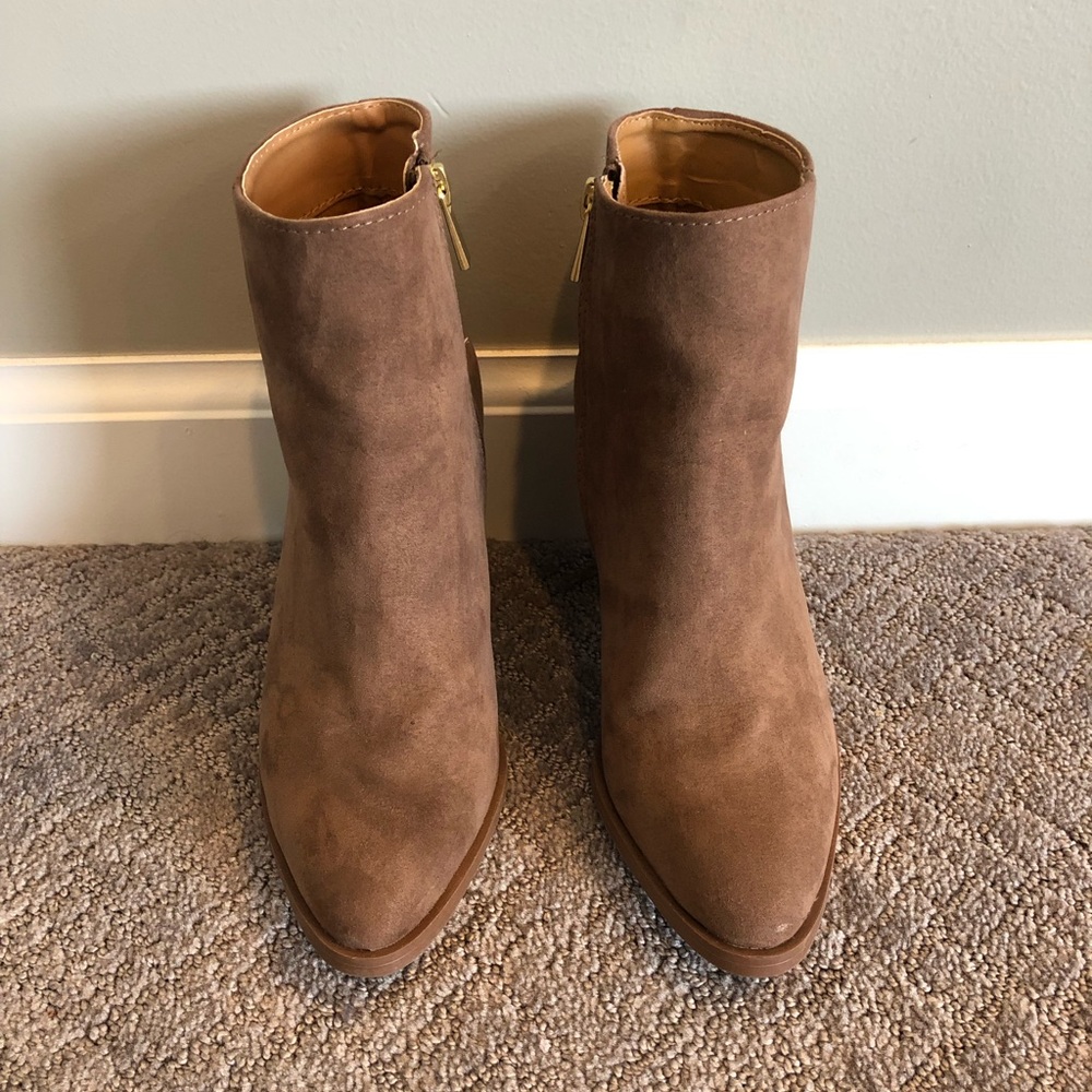 Ankle booties